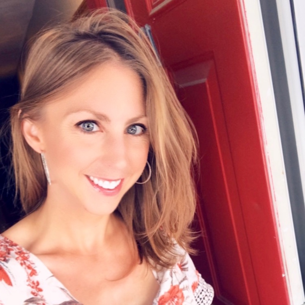 Meet your Posher, Lauren